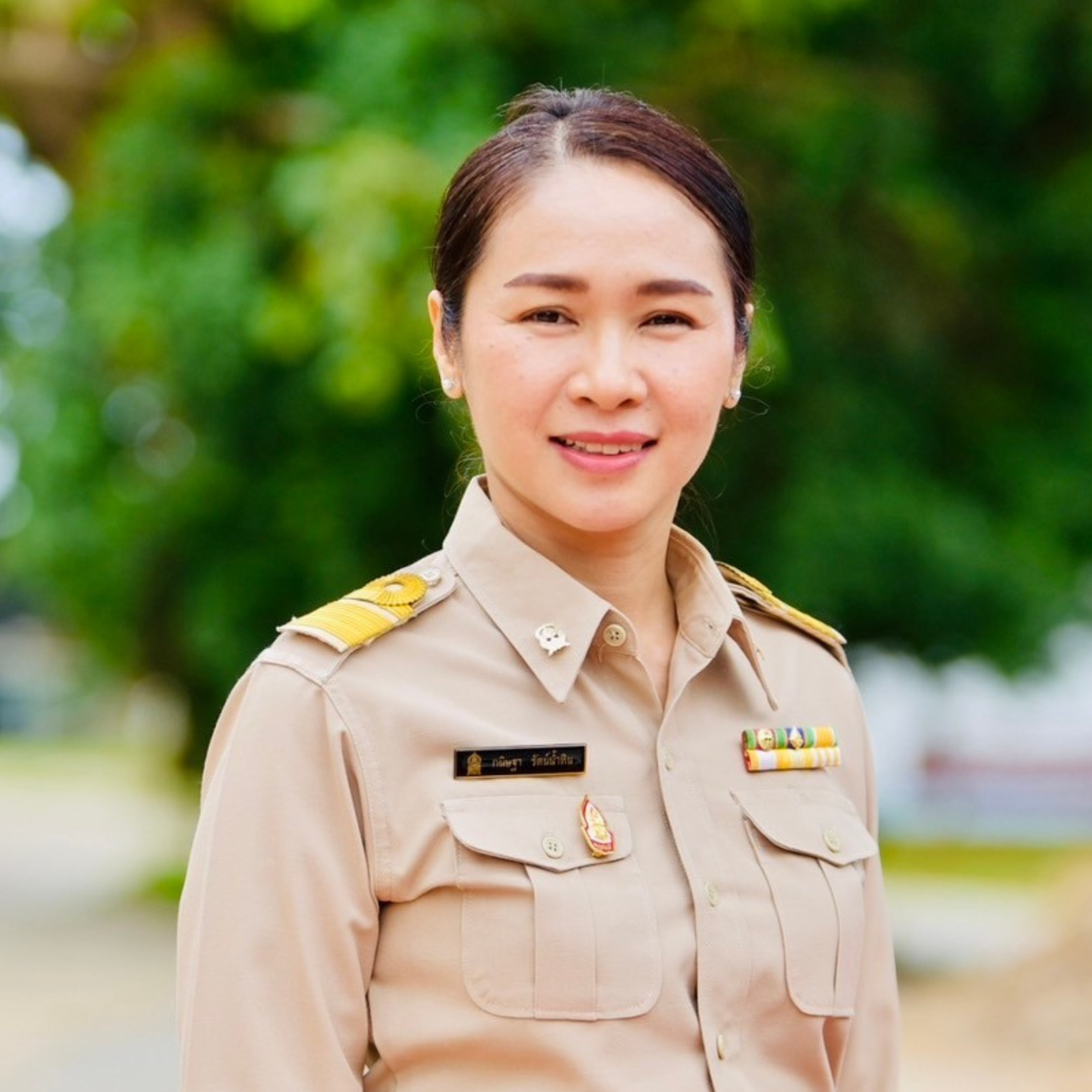 นางสาวกนิษฐา รัตน์น้ำหิน