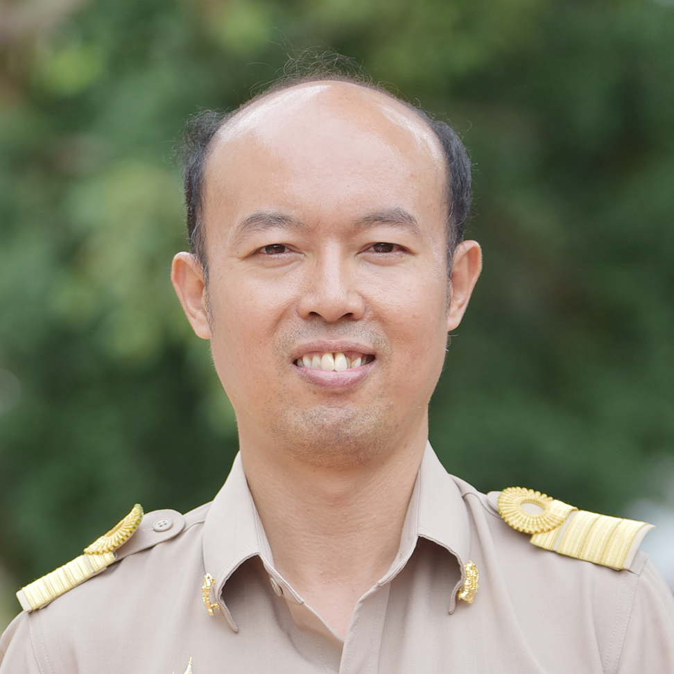 นายเกษมศานต์ กาวิชัย