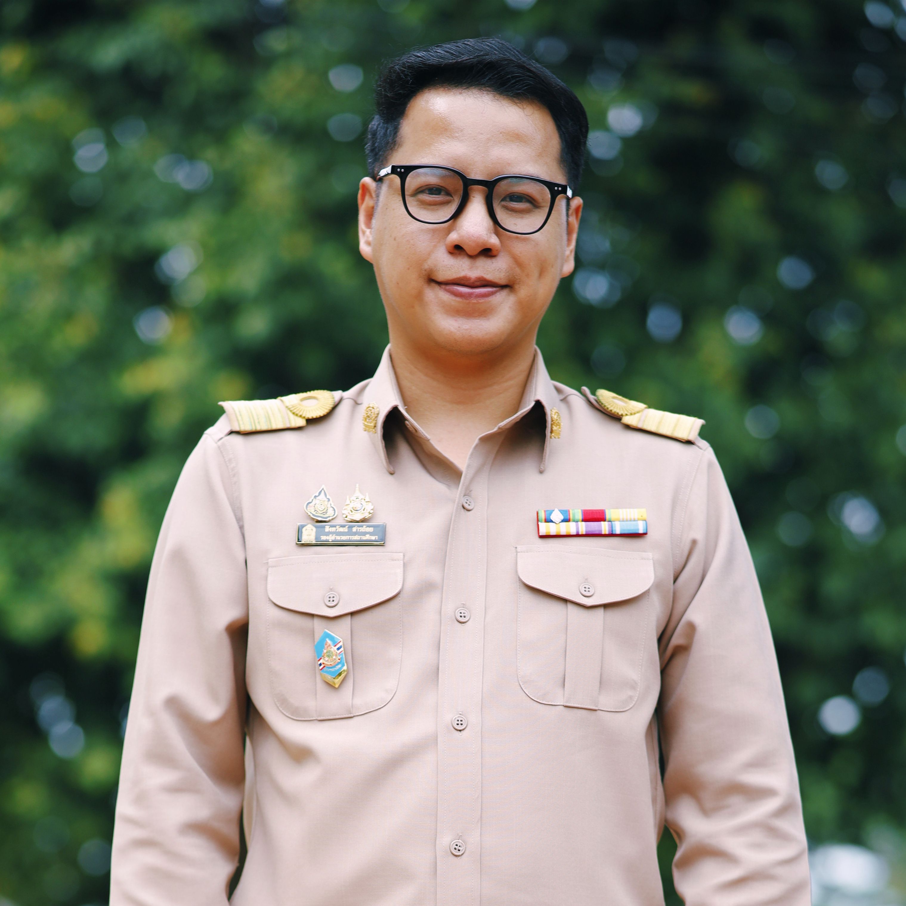 นายสิงหวัฒน์ สารถ้อย